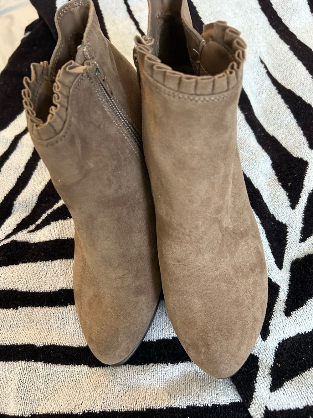 Women's Suede Ankle Boots in Taupe with Ruffle Trim